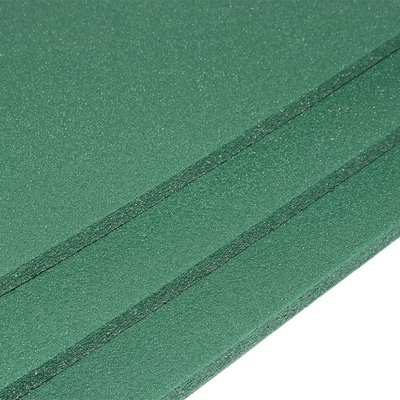 Rouleau d'isolation en mousse Xpe avec structure en cellule fermée et surface lisse