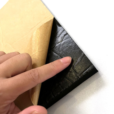 EPDM auto-adhésif noir feuille de caoutchouc cellulaire feuille d'aluminium colleuse mousse à face unique