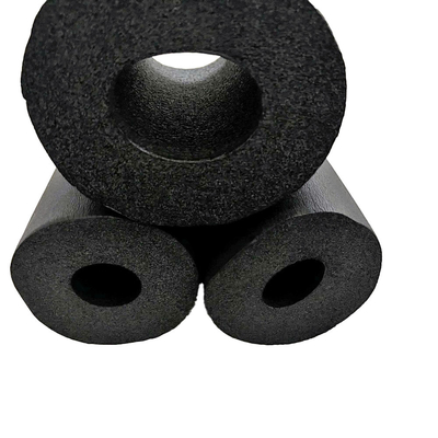 Résistance aux alcalis NBR caoutchouc mousse plastique noir caoutchouc nitrile pour la climatisation
