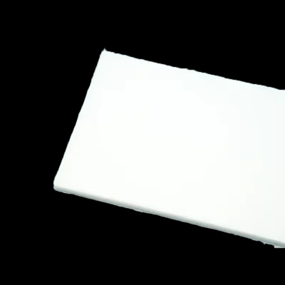 Matériau en mousse de polymère PVDF recyclable Excellente ténacité pour l'isolation des échanges