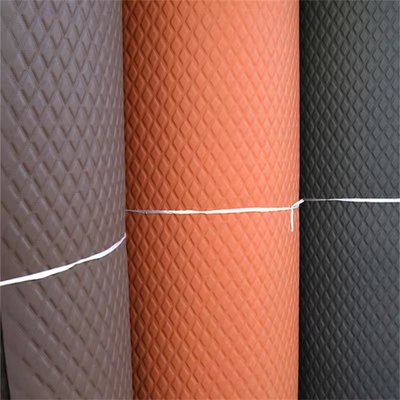 Broderie en cuir synthétique artificiel en PVC tapissé avec éponge pour le couvercle du siège auto