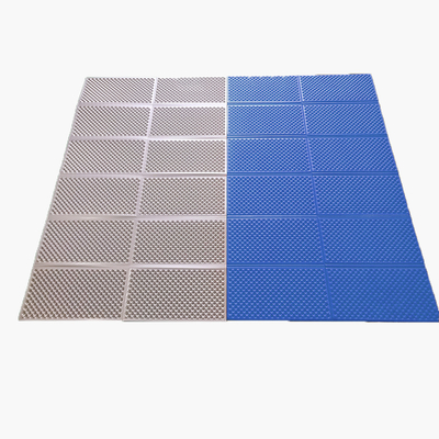 Celle fermée Double mousse Dormeuse Large Cage d'oeuf Tapis de camping à l'épreuve de l'humidité